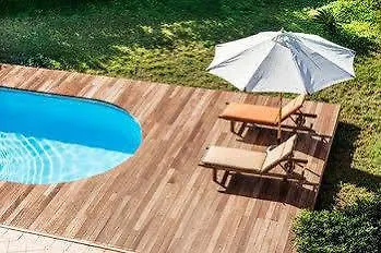 Villa Dafni *